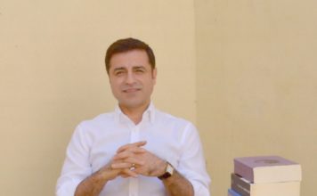 Selahattin Demirtaş mektup gönderdi