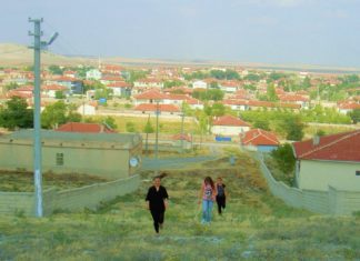 Gundê Bildûx (Sêvika)/ Şoreş Reşî