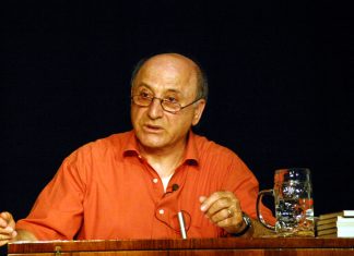 Nivîskarê Kurd Haydar Işık çû ber dilovaniya xwe.
